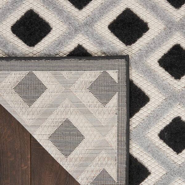 Geometric Black/White Area Rug Ebern Designs Rug Size: Runner 2' x 8