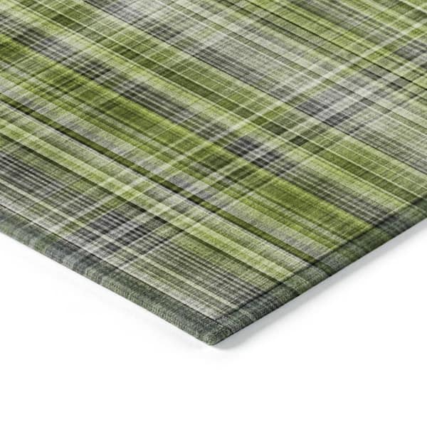 Green 2 ft. x 3 ft. Woven Plaid Rectangle Indoor/Outdoor Area Rug
