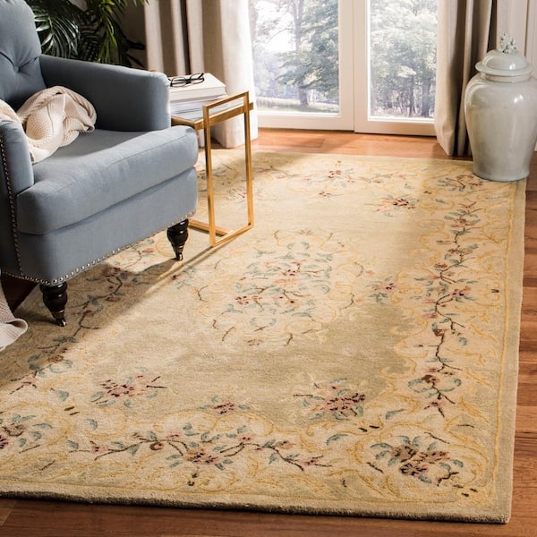 Bergama Light Green/Beige 8 ft. x 10 ft. Border Area Rug