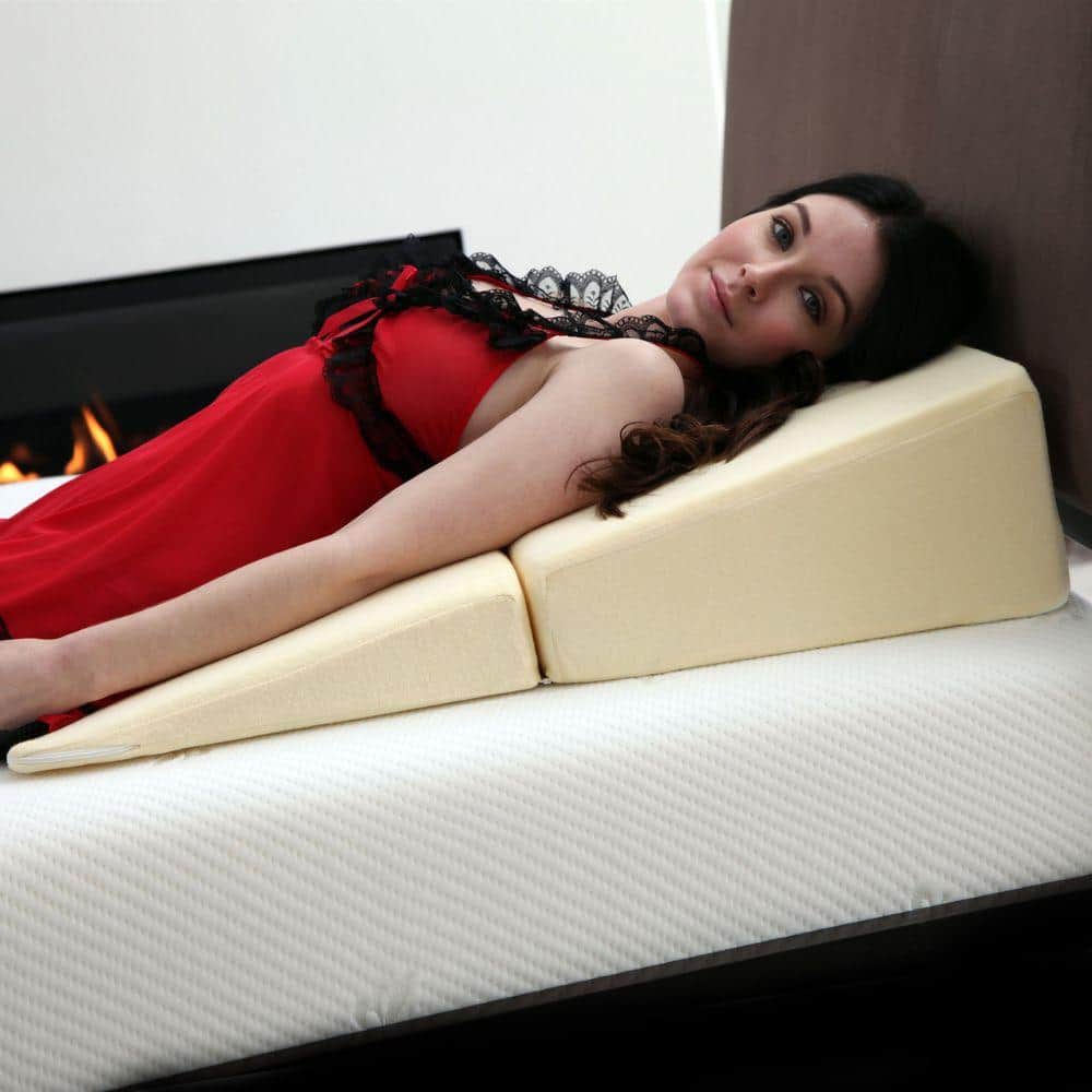 Standard Beige Memory Foam Folding Wedge Pillow