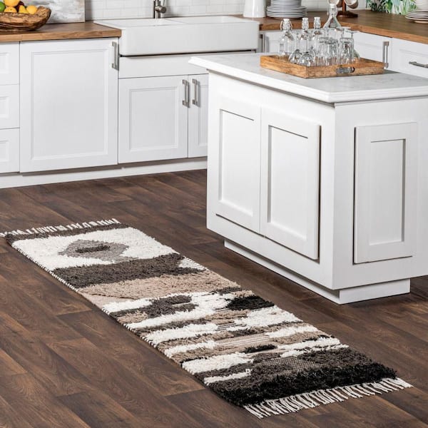 Tatanka Shag Brown 2 ft. x 8 ft. Indoor Area Rug