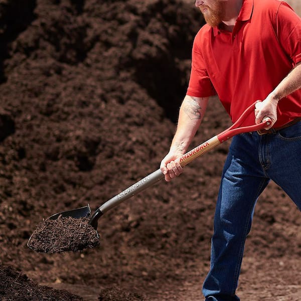 Razor-Back 25.75 in. Wood Handle Super Socket Digging Shovel