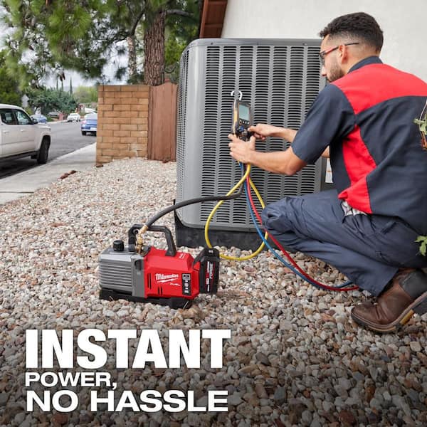 Milwaukee M18 18V Lithium-Ion Cordless 5 CFM Vacuum Pump Kit 2941