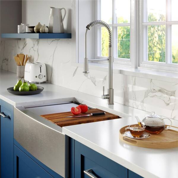 https://images.thdstatic.com/productImages/9d7e849b-d9a7-4047-88f7-153bf8e9296f/svn/stainless-steel-karran-farmhouse-kitchen-sinks-ws-45-pk2-40_600.jpg