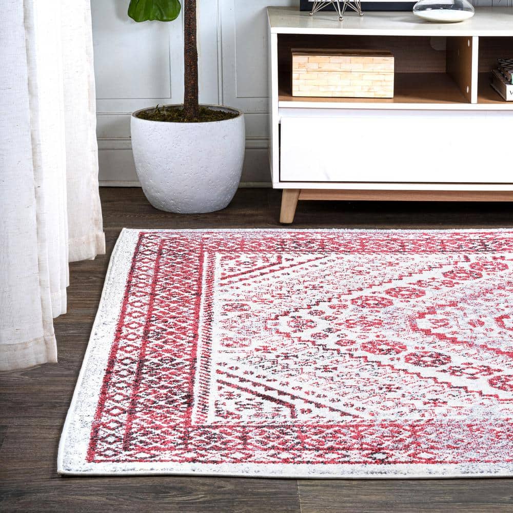 Handmade Red and Ivory Synthetic Medallion Area Rug, 3' x 5'
