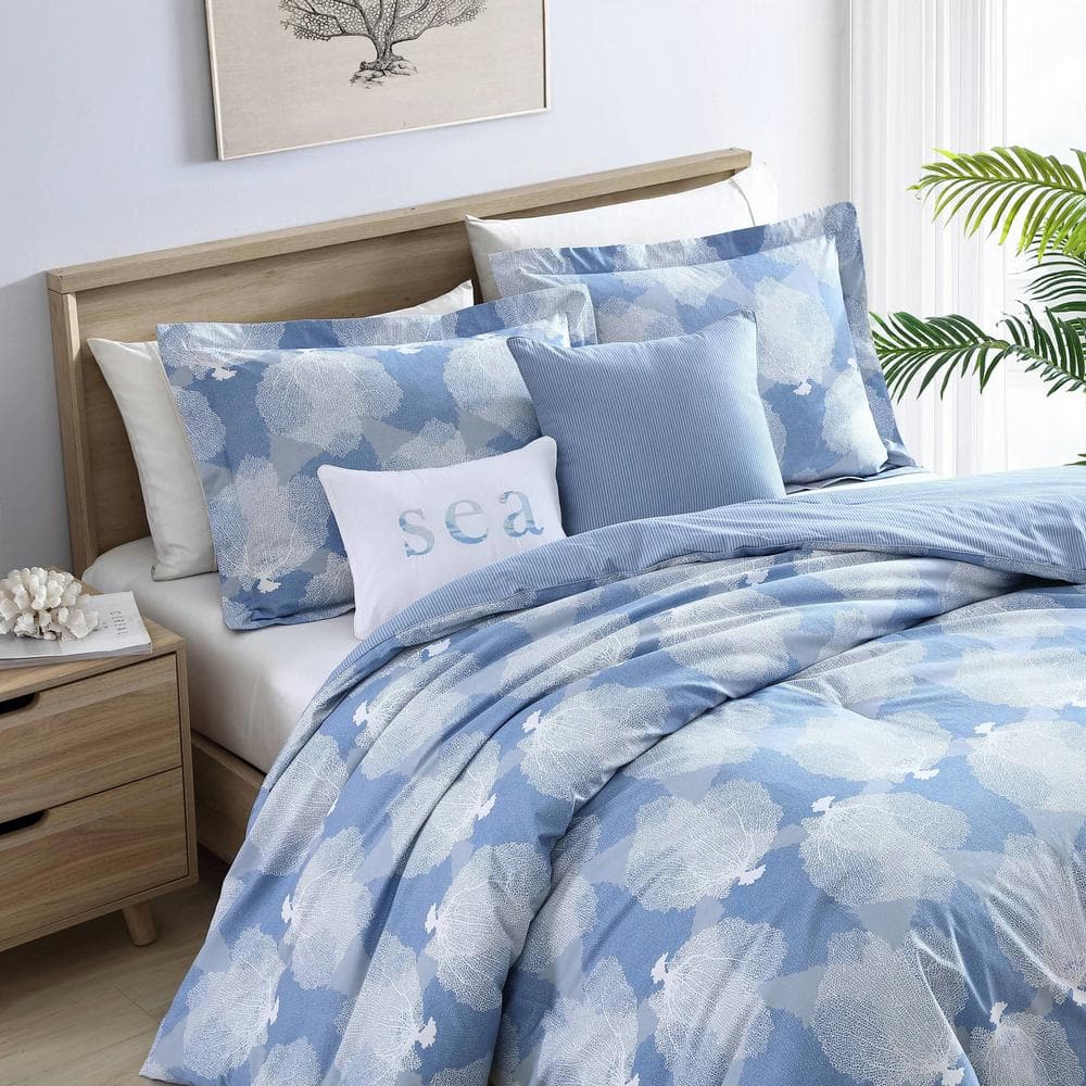Tommy Bahama Ohana 5-Piece Blue Botanical Cotton King Bonus Comforter Set - 2
