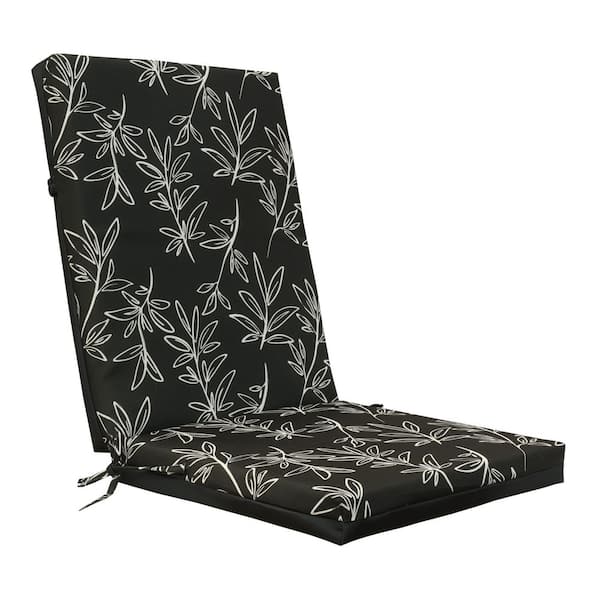 OUTDOOR DECOR BY COMMONWEALTH Outdoor Black and White Printed High Back Cushion 19 x 42-Includes 1-High Back Cushion
