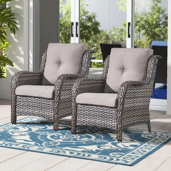 Gray Wicker Outdoor Patio Lounge Chair with CushionGuard Gray Cushions (2-Pack)
