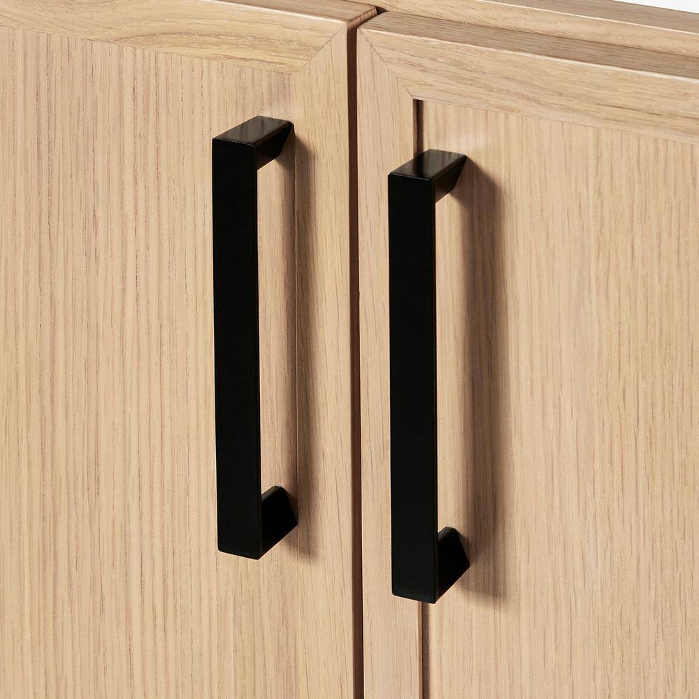 Oak Single Sink Bathroom Vanity with Pure White Quartz Top