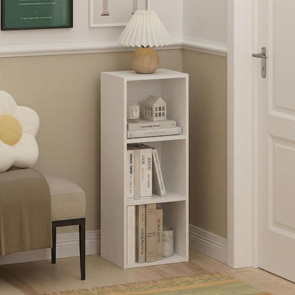 Furinno LUDER 31.5 in. Tall Plain White Wood 3-Shelf Bookcase