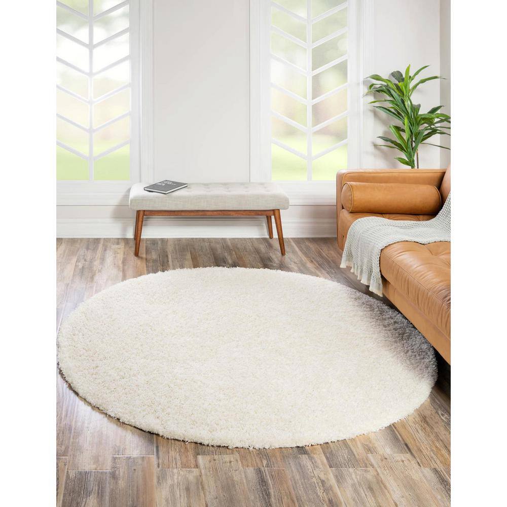 Snow White Round Shag Rug, 6' Easy Care Synthetic