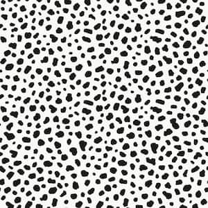 G67462 Black, White Cheetah Print Wallpaper