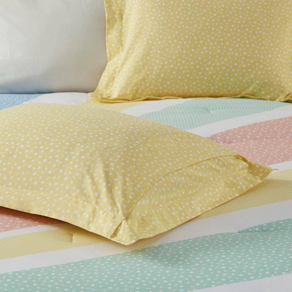 Full Yellow Rainbow Reversible Cotton Comforter Set with Pillow