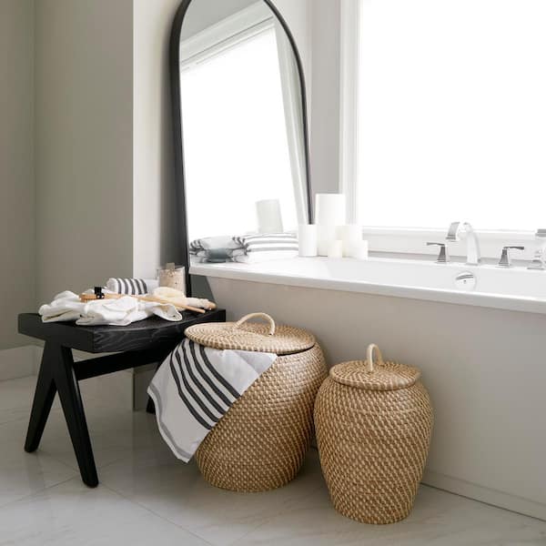 Kalopa Set of 2 Woven Seagrass Floor Baskets with Flat Handled Lid