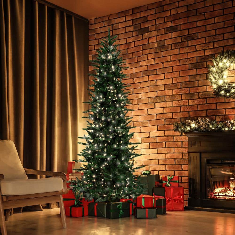 Carmel Pine 6.5-ft Green Artificial Christmas Tree with White Lights