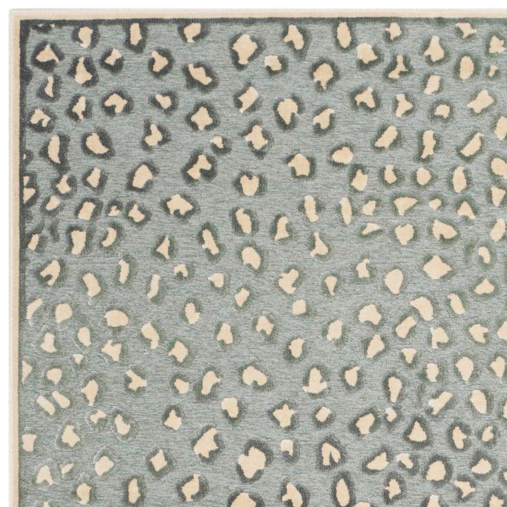 Spruce Essence Cream Hand-Knotted Viscose Silk Blend Area Rug 5'3" x 7'6"