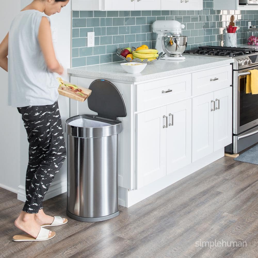 https://images.thdstatic.com/productImages/9df2b273-9e97-4538-af61-ea3cffb43b6e/svn/simplehuman-indoor-trash-cans-st2009-31_1000.jpg