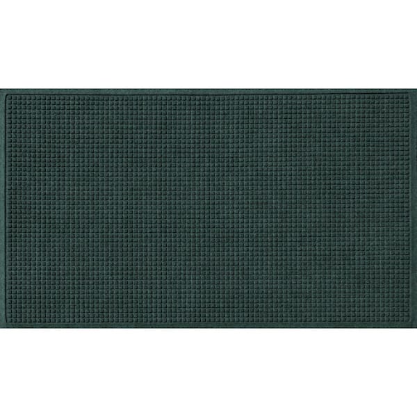 Bungalow Flooring Waterhog Squares 35 in. x 59 in. PET Polyester Indoor Outdoor Door Mat Evergreen