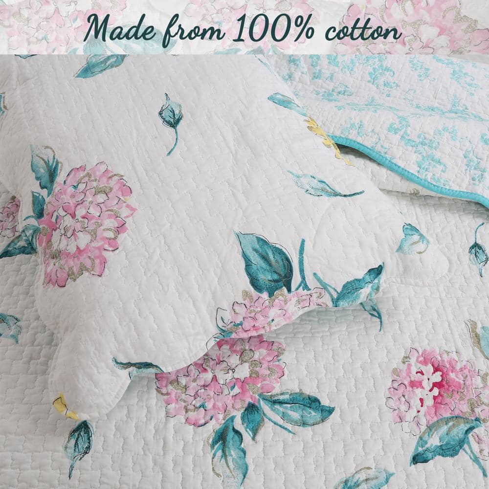 White Floral Cotton Queen Reversible Quilt Set