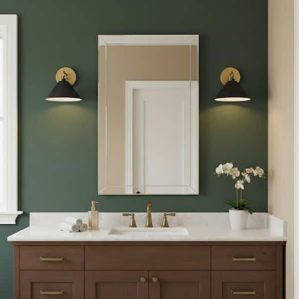 Milo 1-Light Lacquered Brass Sconce