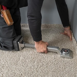 Hire 2020 Super Installer Seaming Iron Telescoping Knee Kicker with  Adjustable Carpet Stretcher Tool Kit
