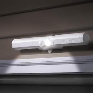 Indoor/ Outdoor 100 Lumen Battery Powered Motion Activated Integrated LED Slim Safety Light, White