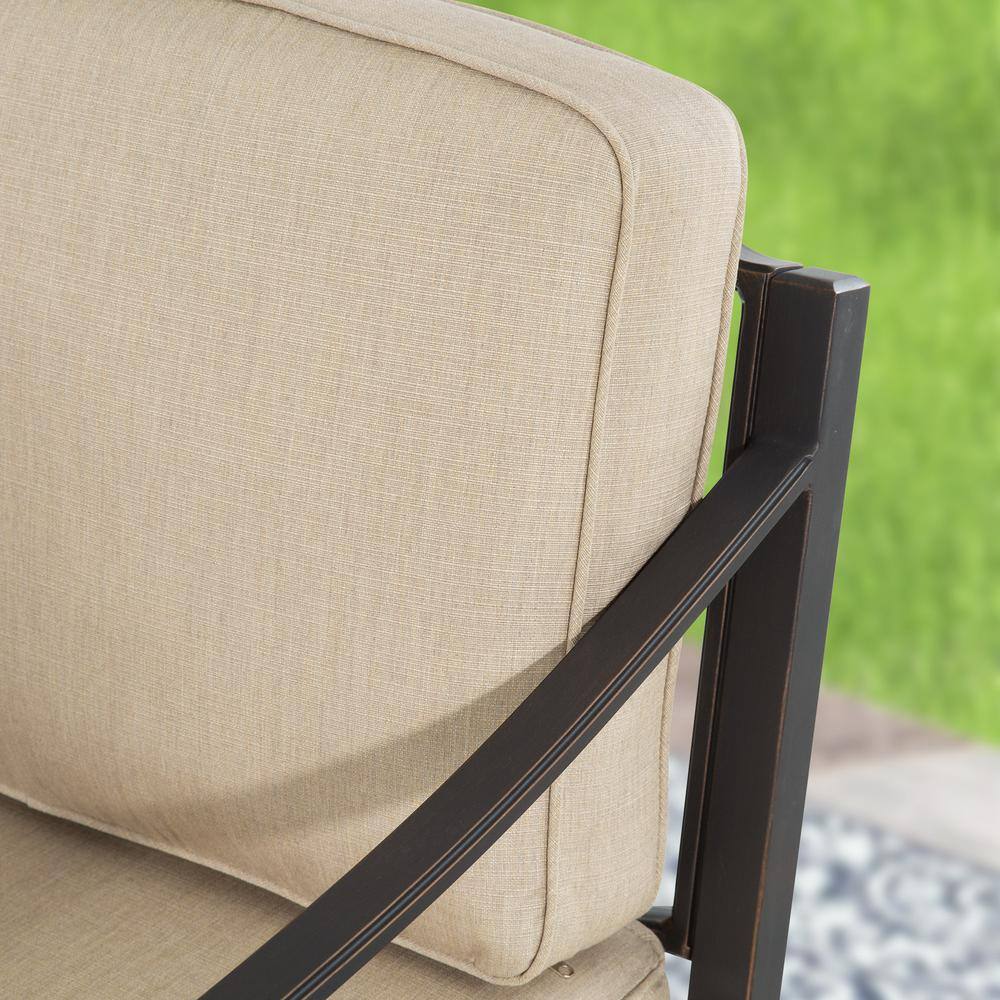 Egg-Shaped Beige Wicker Patio Chair with Cushions