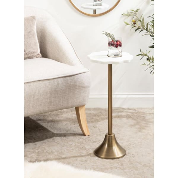 Kate and Laurel Sanzo 10 in. Gold Scalloped Marble End Table