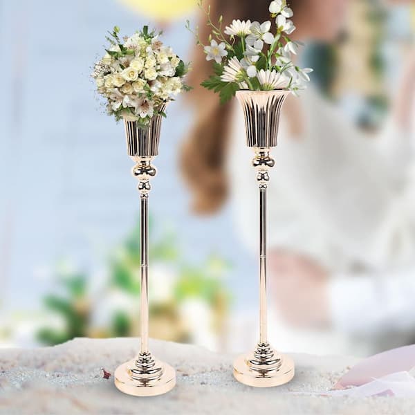 Dropship Luxury Crystal Metal Candle Holders Flowers Candlestick Glass  Wedding Table Centerpiece Road Lead Candelabra Wedding Party Decor to Sell  Online at a Lower Price