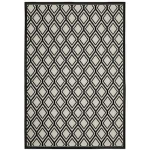 2'3x7'5 Outdoor Rug-Black/Tan Diamonds