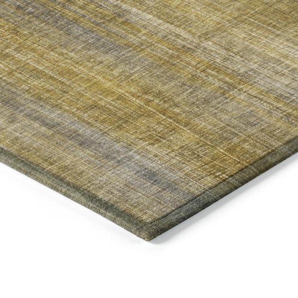 Chocolate 8 ft. Round Woven Striped Round Indoor/Outdoor Area Rug