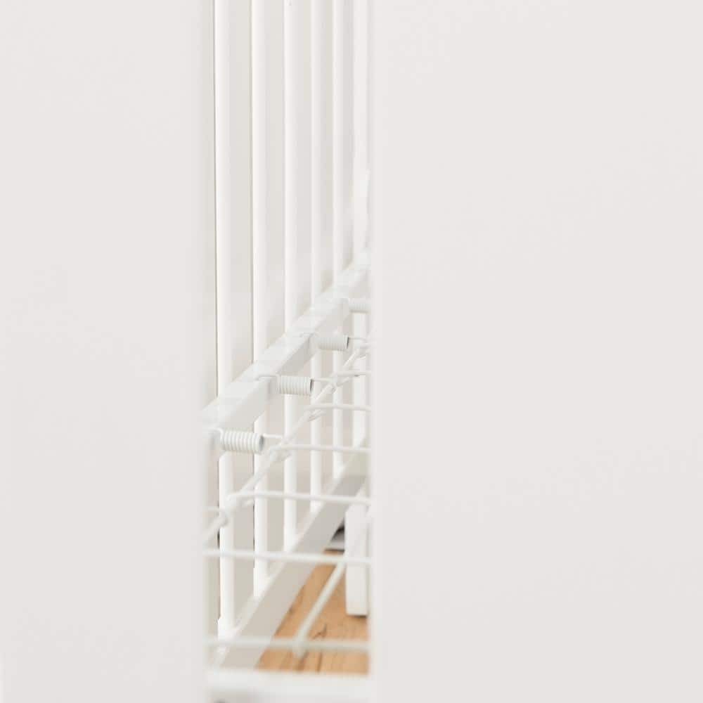 Pure White Scandinavian Convertible Wood Crib