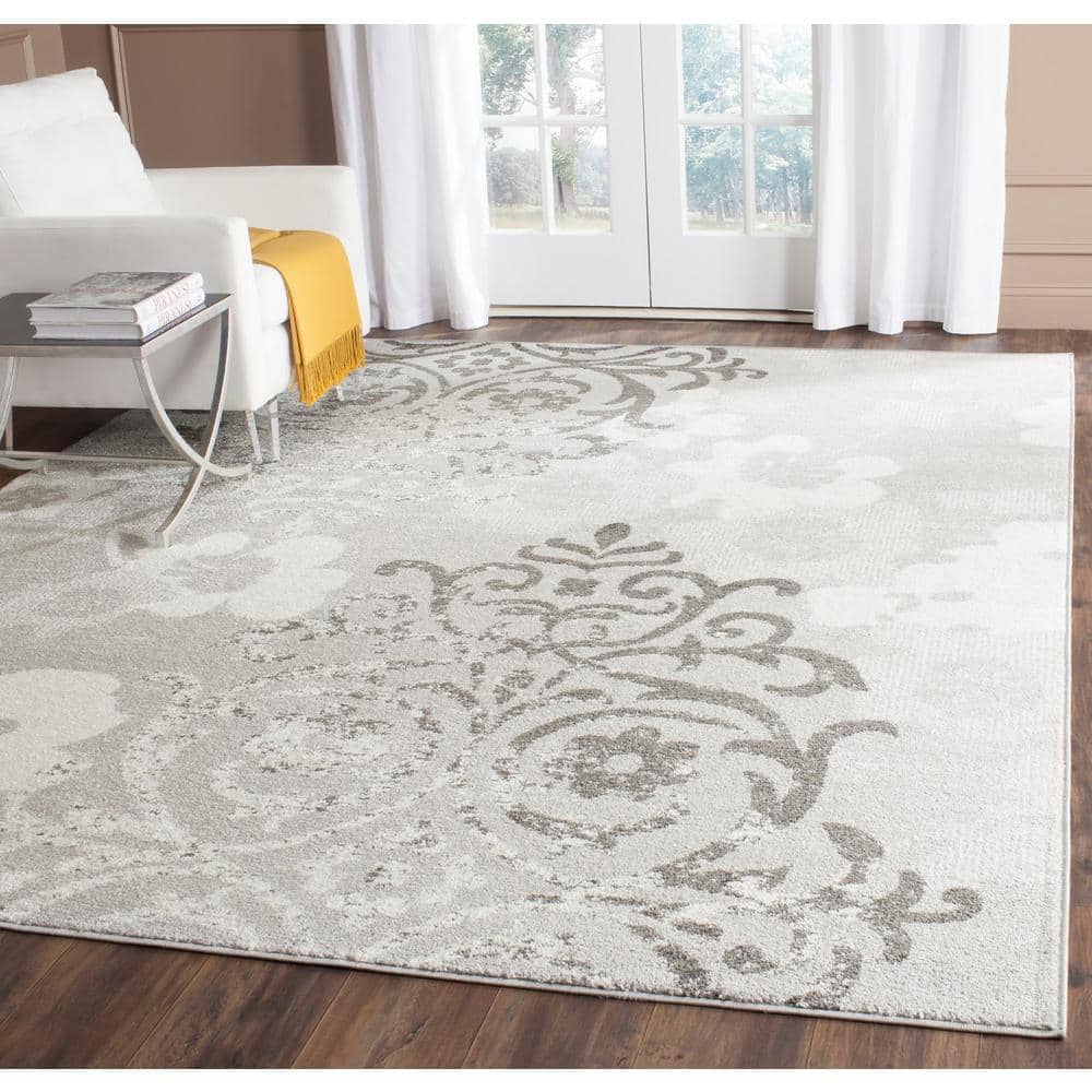 Silver Ivory 9' Square Reversible Synthetic Area Rug