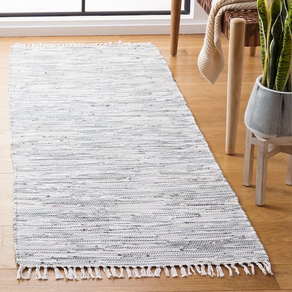 Montauk Silver 2 ft. x 5 ft. Solid Runner Rug