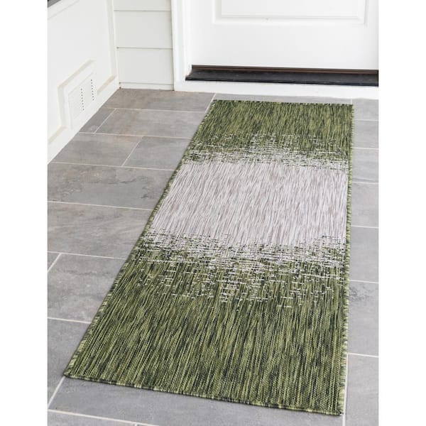 Green Ombre Outdoor 2 ft. x 6 ft. Runner Rug