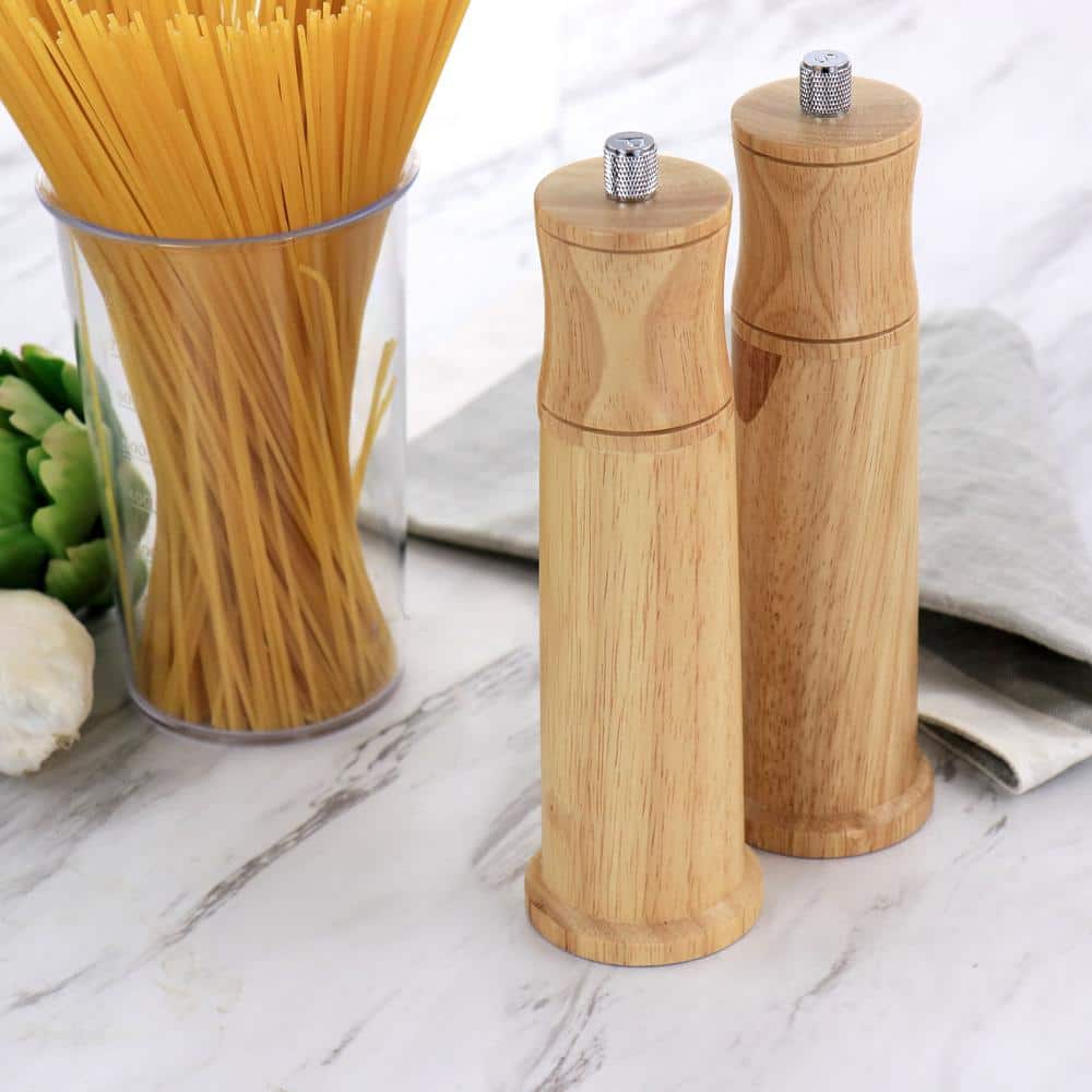 9-Inch Brown Rubberwood Pepper Grinder with Steel Core