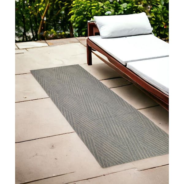 Gray 2 ft. x 8 ft.  Loomed Geometric Polypropylene Runner Indoor/Outdoor Area Rug