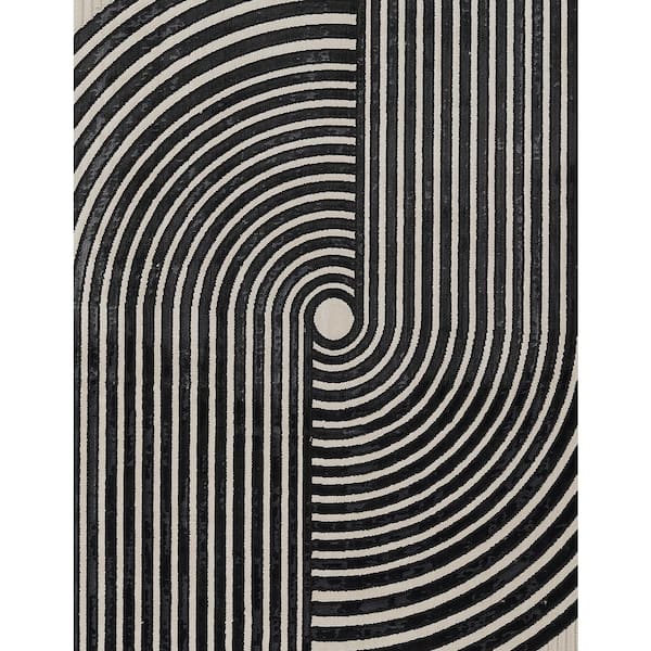 Xander Ivory 5 ft. X 8 ft. Geometric Indoor Area Rug