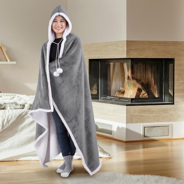 Hooded Cozy Blanket   50 X 60 inches Comfort Bay  Choice color  New 