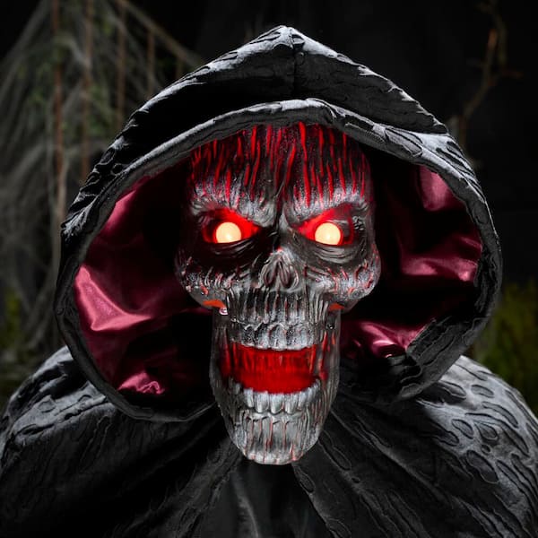 Home Accents Holiday 7.5 FT Grave & Bones Animated LED Fiery