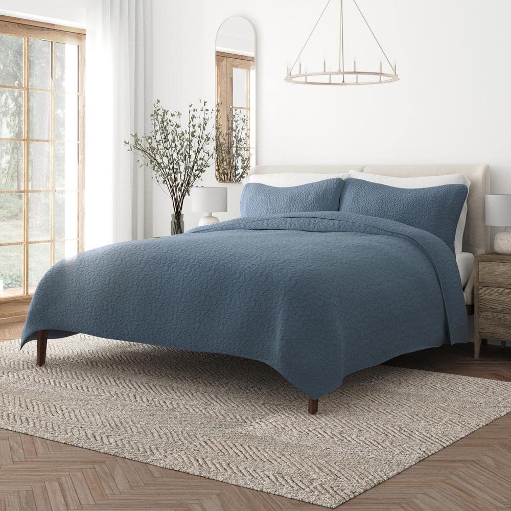 Dusk Blue Microfiber Full Reversible Quilt Set