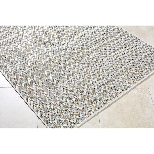 Crete Gray 6 ft. x 9 ft. Cottage Indoor/Outdoor Area Rug