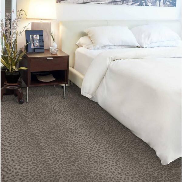 Safari Earth Custom Area Rug with Pad