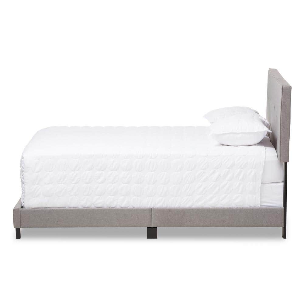 Hampton Queen-Sized Light Grey Leather Upholstered Bed with Tufted Headboard