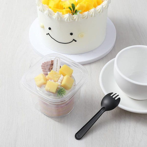 8 oz. Clear PET Plastic Dessert Cups with Lids 100-Pack for Ice Cream, Cake, Snacks, Fruit, Disposable Use