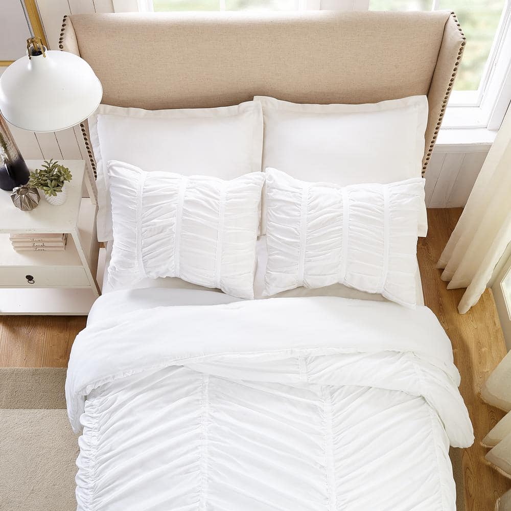 Emily White Ruched Polyester Full Comforter Set