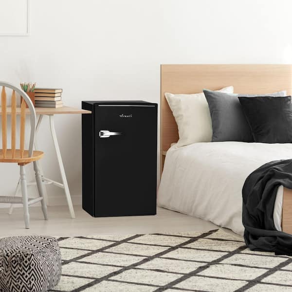 Avanti 3.1 cu. ft. Retro Mini Fridge in Black with Freezer