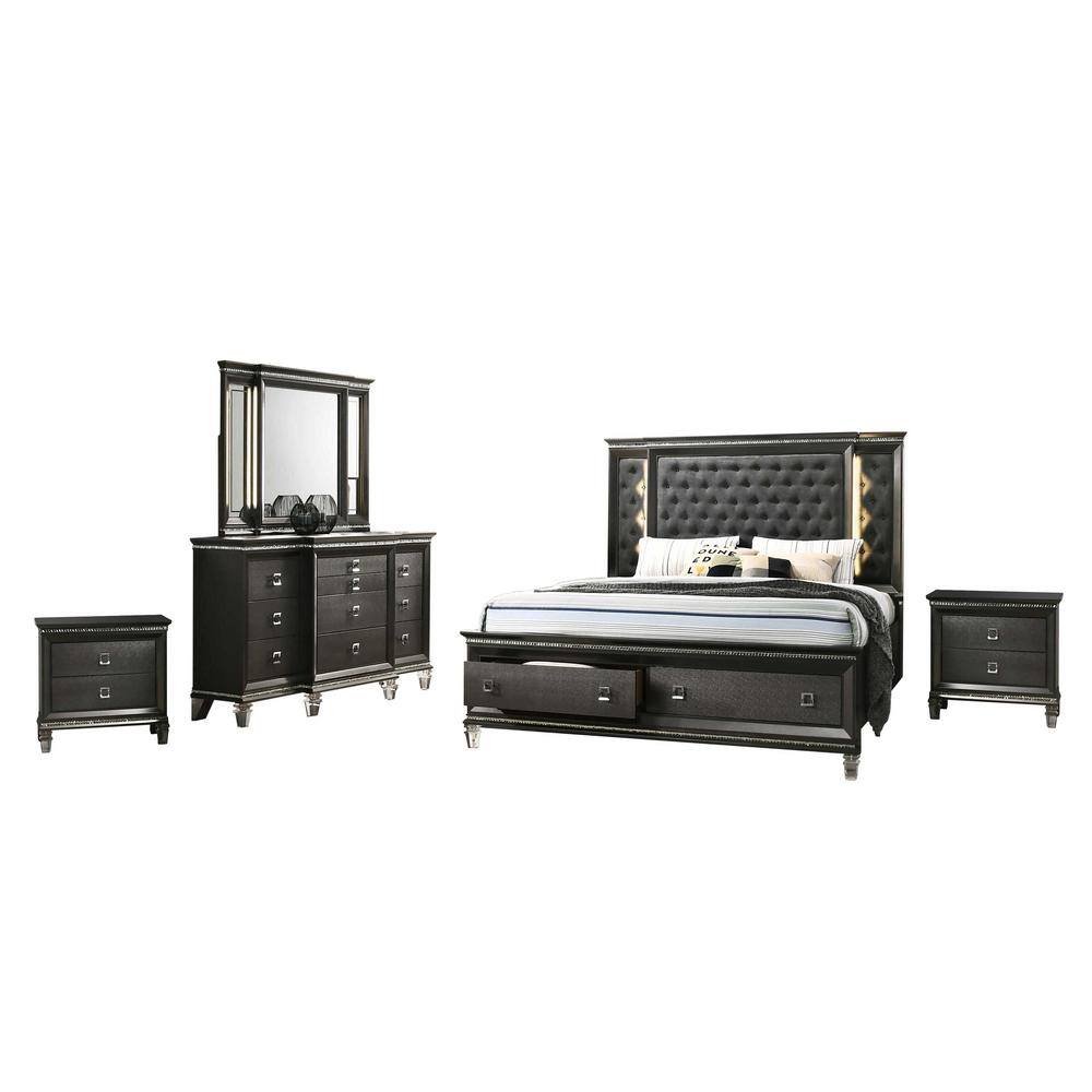 New Classic Kailani 4pc Panel Bedroom Set in Black