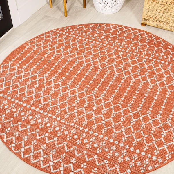 JONATHAN Y Ourika Moroccan Geometric Textured Weave Orange/Cream 5 ft. Round Indoor/Outdoor Area Rug