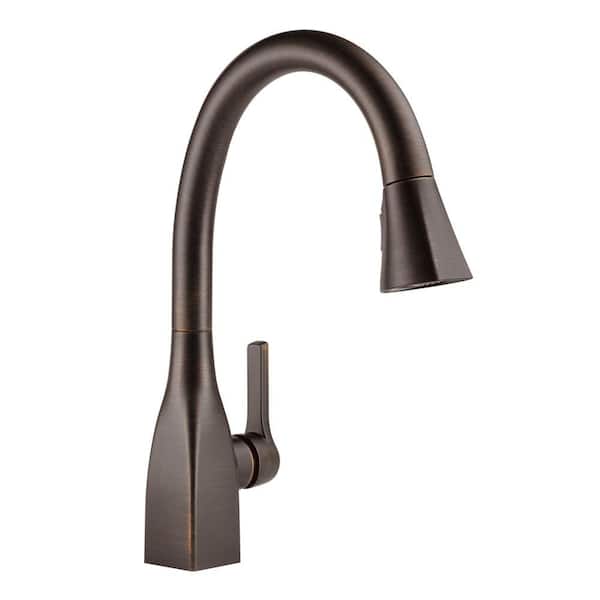 Delta Mateo Single-Handle Pull-Down Sprayer Kitchen Faucet with ShieldSpray Technology in Venetian Bronze